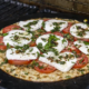 Grilled tomato pizza